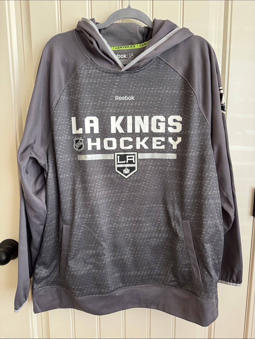NWOT! Reebok Center Ice Collection LA Kings Gray Pullover Hockey Hoodie